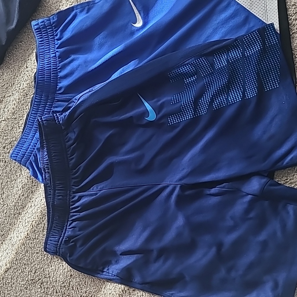 Bundle of 2 pairs Nike Youth XL boys athletic shorts, navy, black/blue